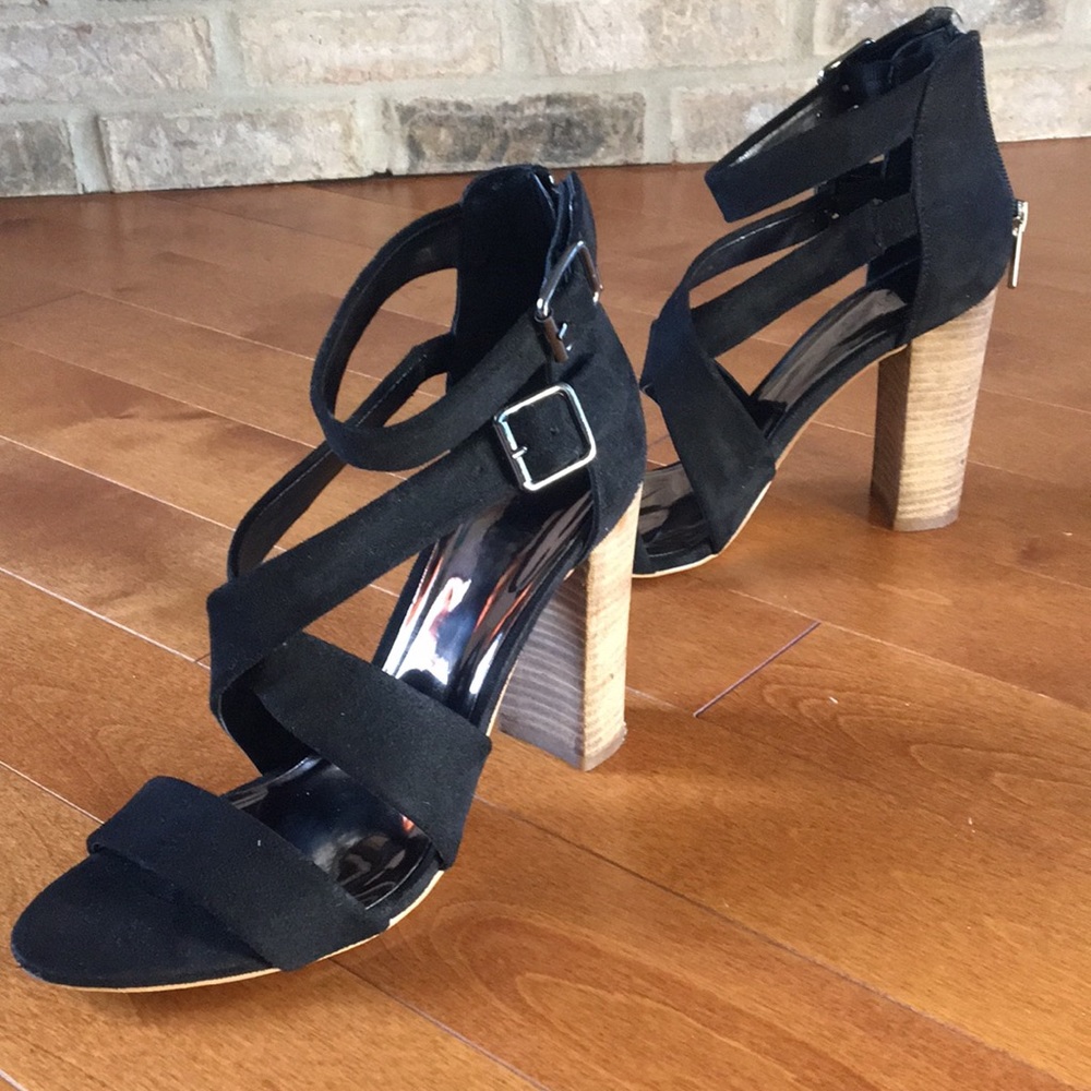 Carlos Santana size 8 black suede high heel sandals.